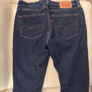 Levi's 505 Jeans. 34 X 30.